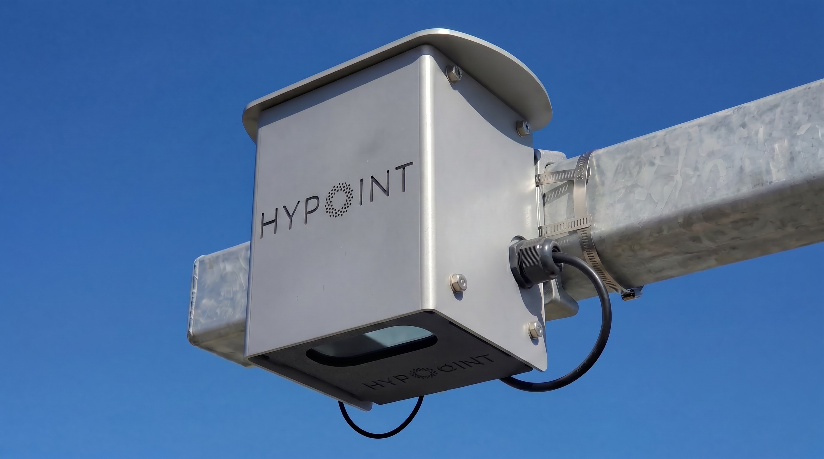 Kestrel LiDAR sensor mounted to the underside of a horizontal mast arm