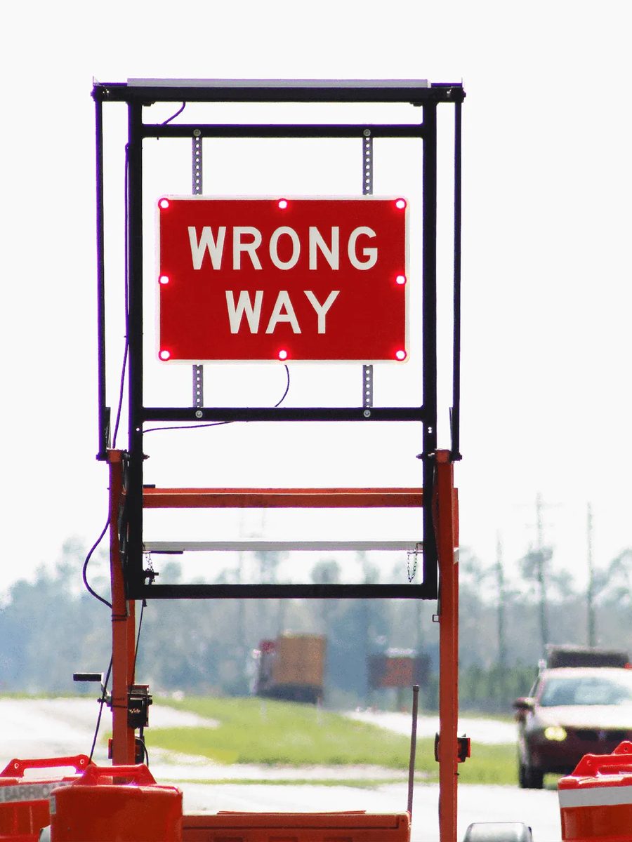Illuminated WRONG WAY warning sign activated by a Kestrel WWD sensor